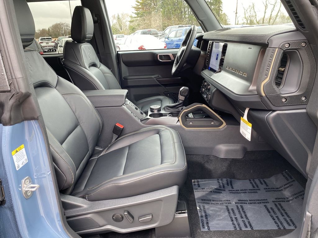 New 2025 Ford Bronco Badlands image 40