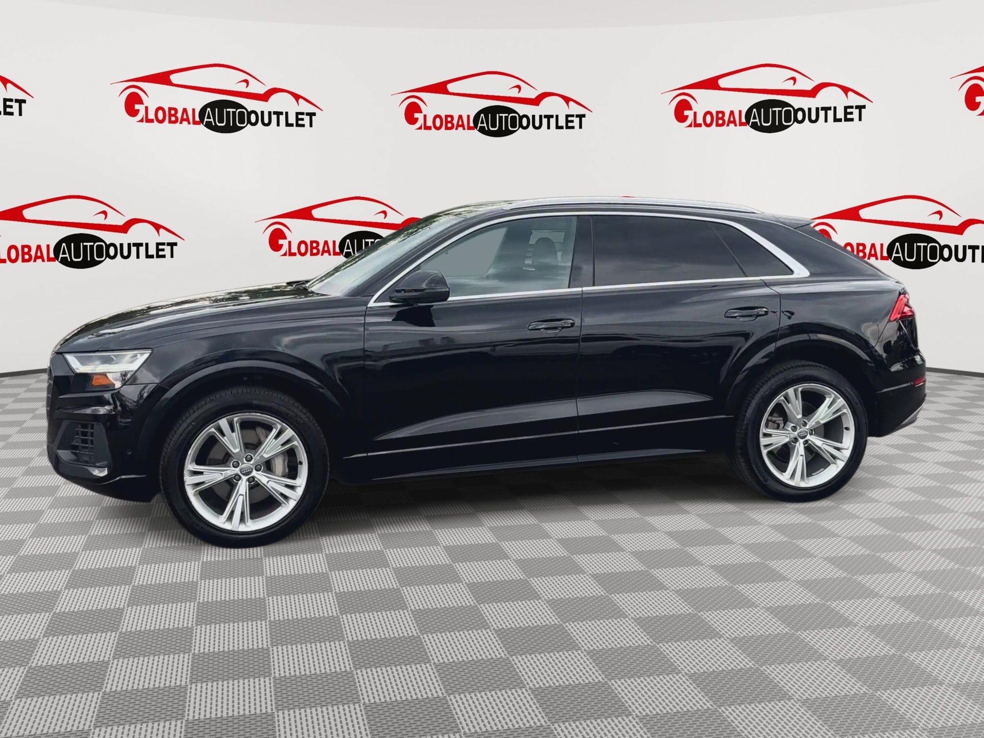 Used 2019 Audi Q8 Premium Plus AWD/4WD image 5