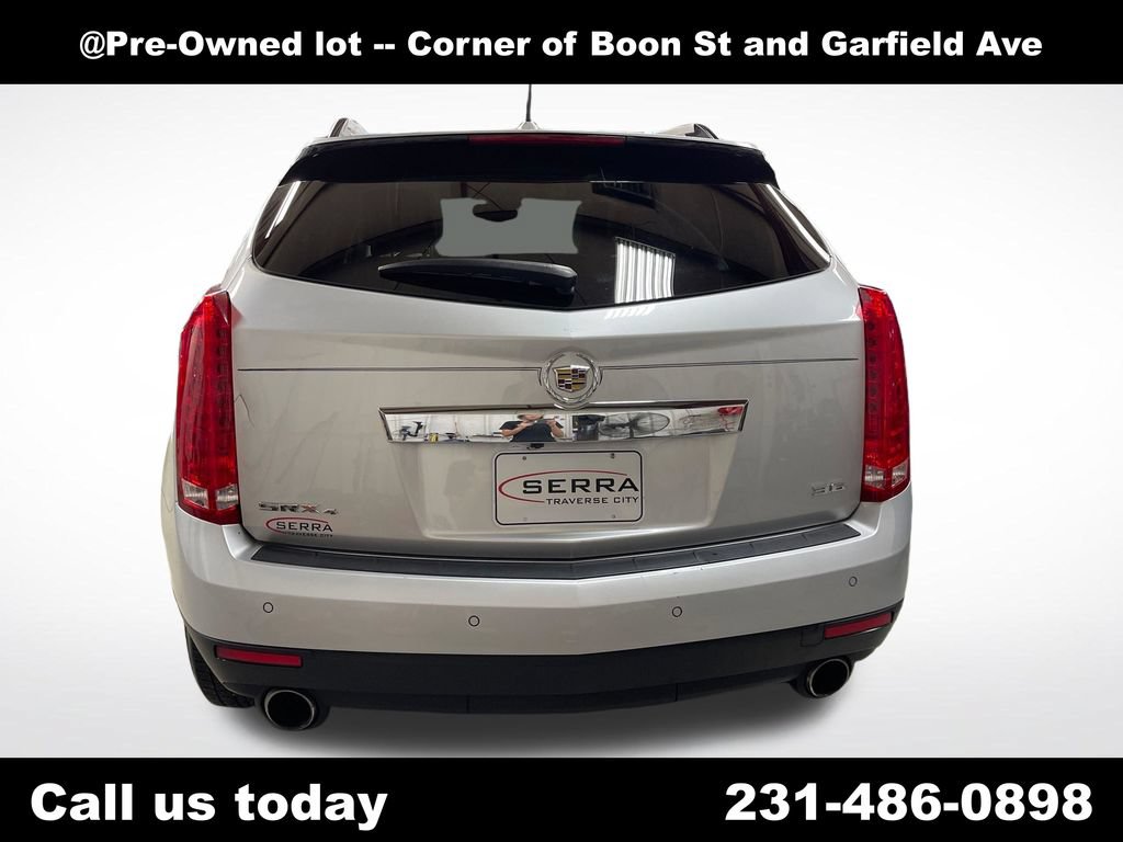 Used 2013 Cadillac SRX Luxury w/ Driver Awareness Package AWD/4WD image 3