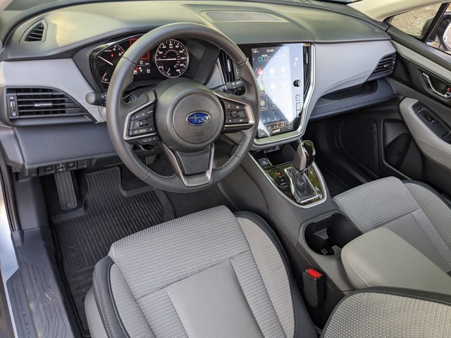 Certified 2025 Subaru Outback Premium image 3