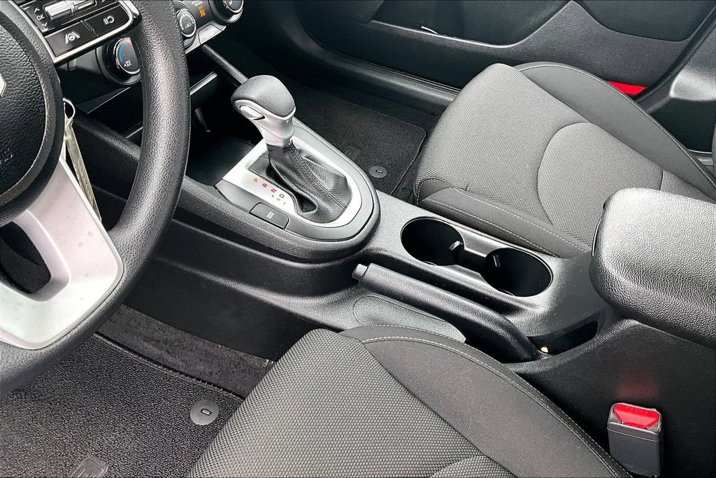 Used 2023 Kia Forte LXS image 18