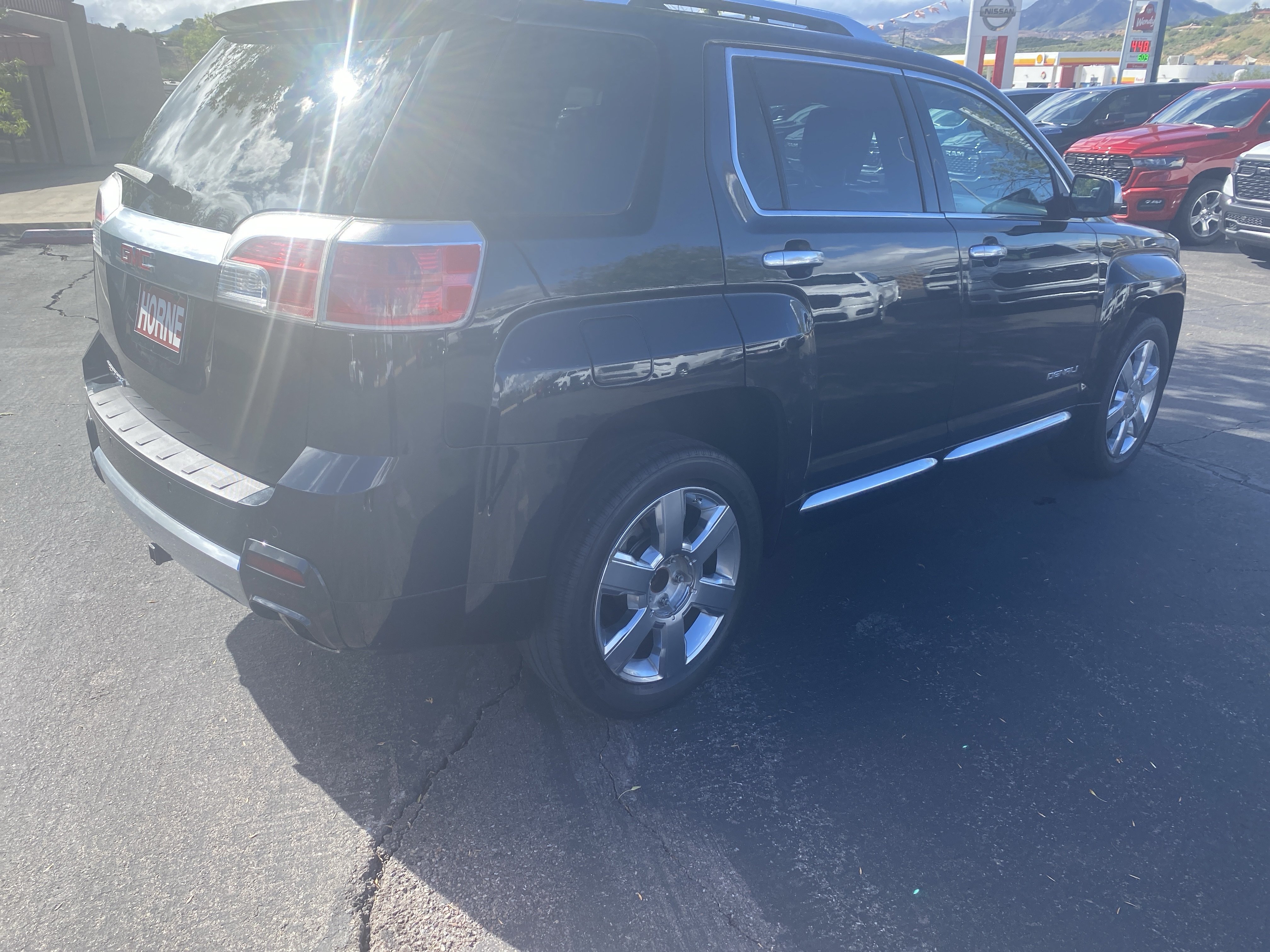 Used 2015 GMC Terrain Denali FWD image 4