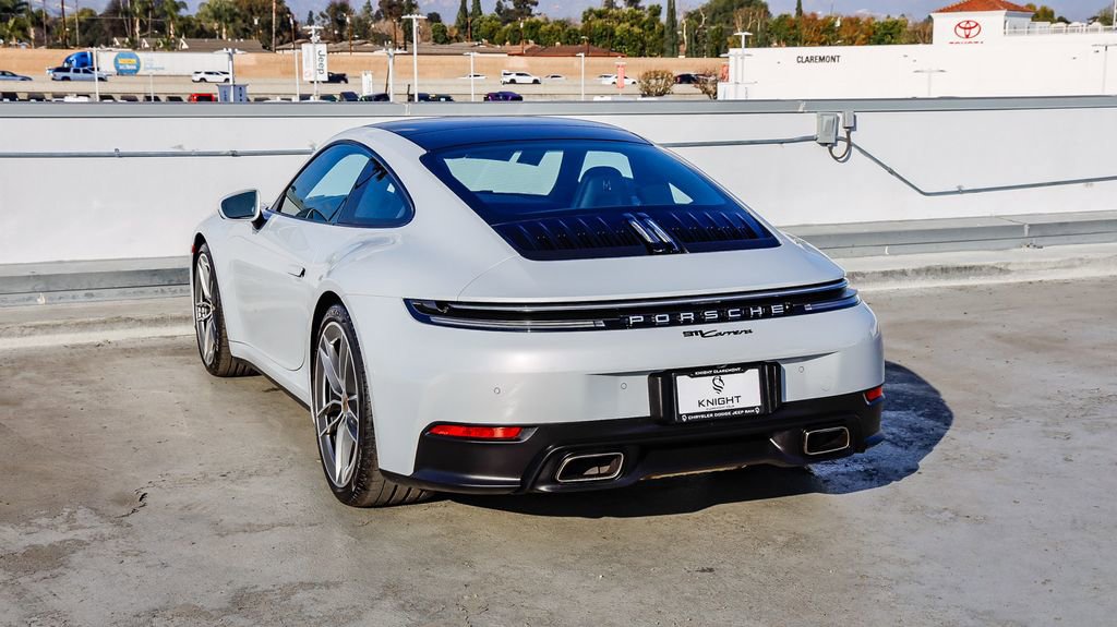 Used 2025 Porsche 911 Carrera image 6
