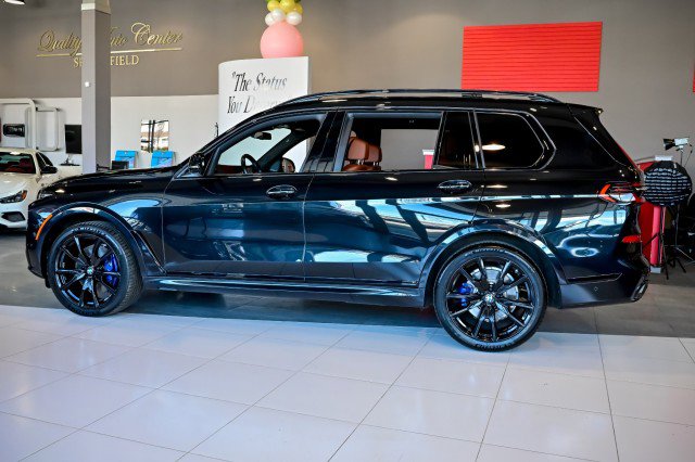 Used 2023 BMW X7 xDrive40i w/ Executive Package image 8
