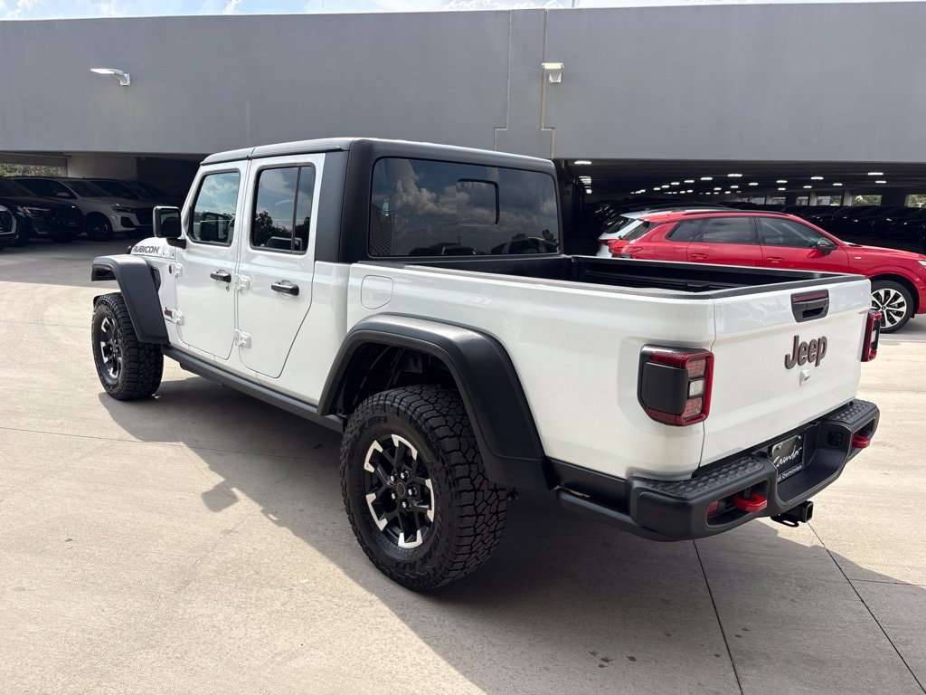 Used 2026 Jeep Gladiator Rubicon AWD/4WD image 12