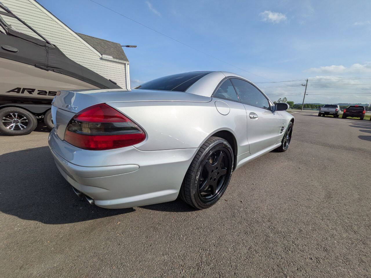 Used 2005 Mercedes-Benz SL 55 AMG image 10