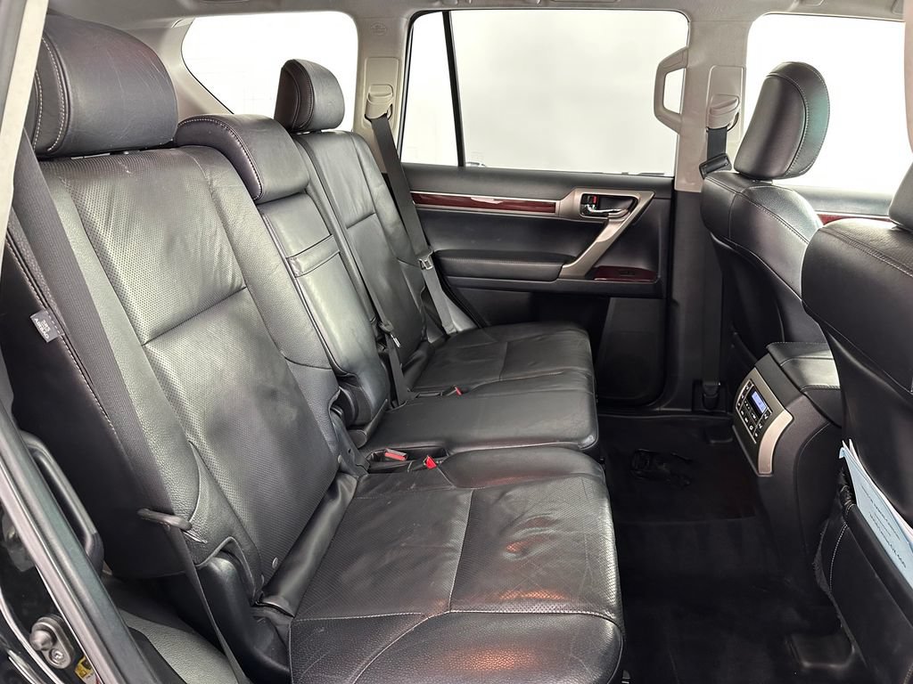 Used 2016 Lexus GX 460 w/ Premium Package AWD/4WD image 20