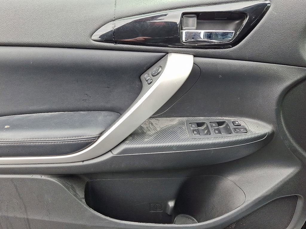 Used 2024 Mitsubishi Eclipse Cross SEL image 13