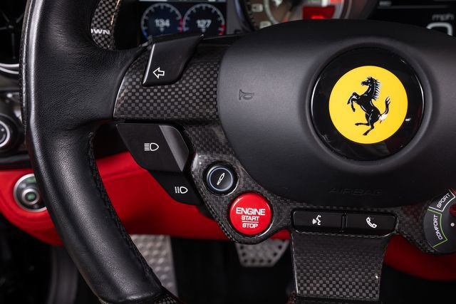 Used 2019 Ferrari Portofino RWD image 42