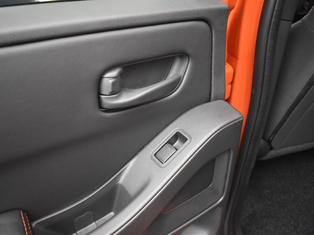 New 2026 Nissan Frontier PRO-4X w/ Pro-4x Convenience Package image 15