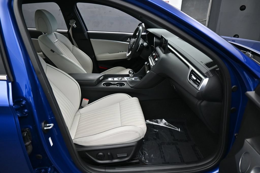Used 2024 Genesis G70 3.3T Advanced RWD image 41