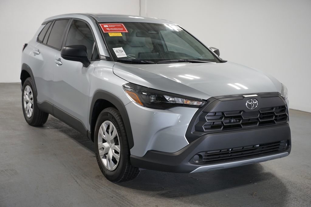 Used 2026 Toyota Corolla Cross L FWD image 3