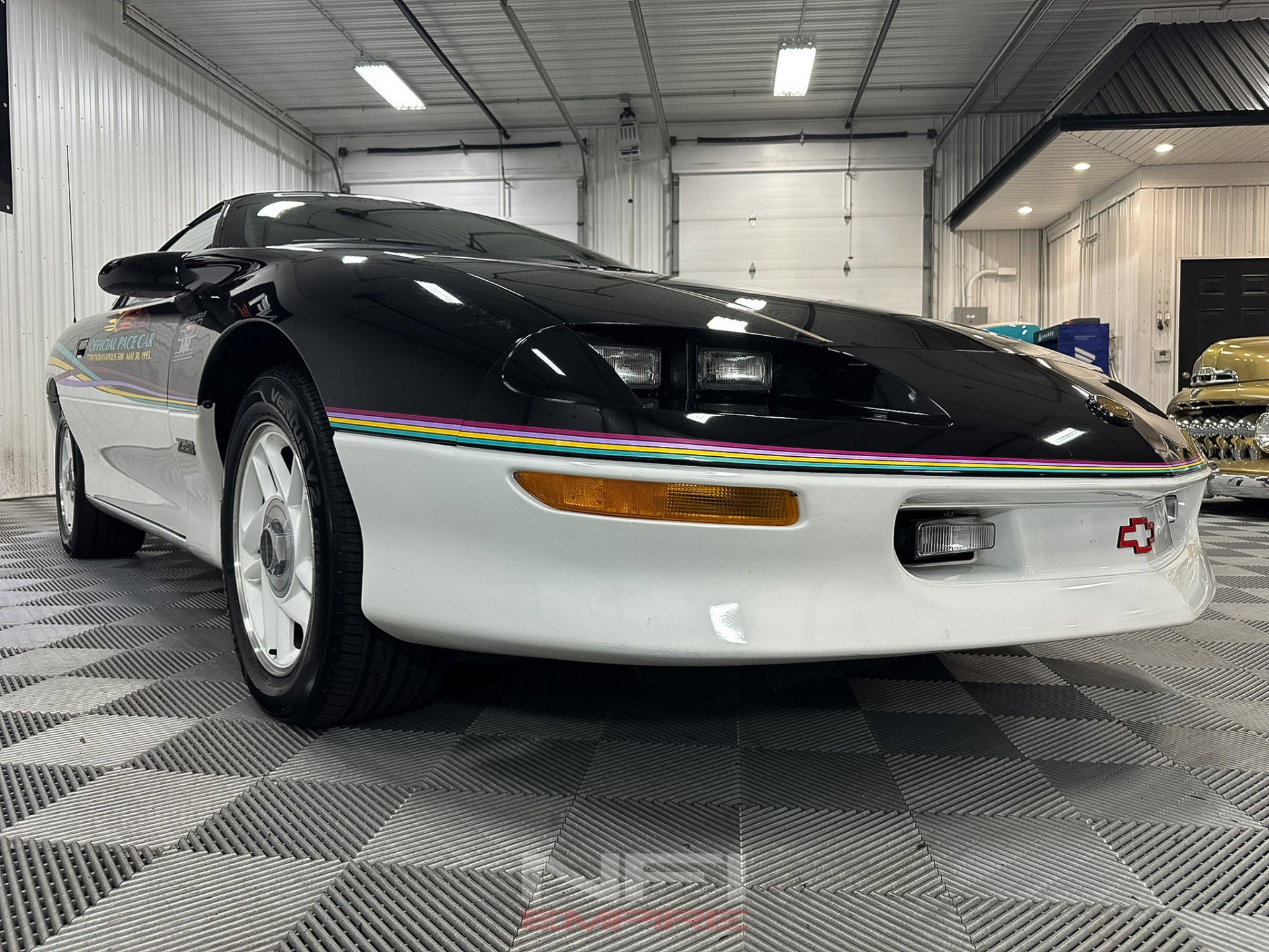Used 1993 Chevrolet Camaro Z28 image 15