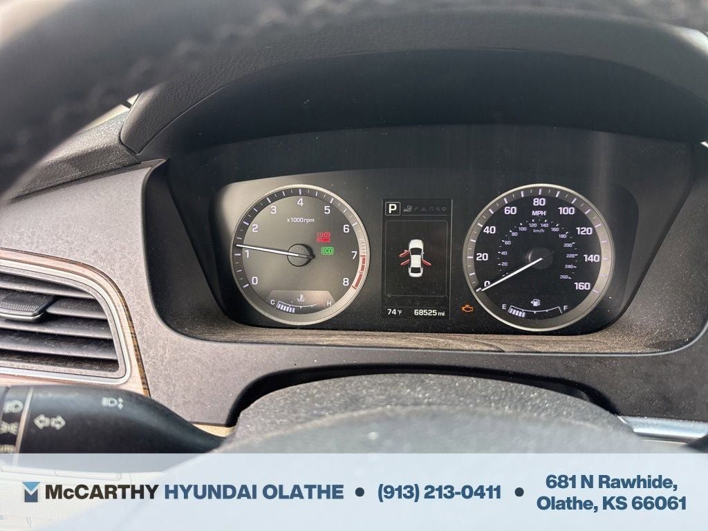 Used 2016 Hyundai Sonata Limited w/ Option Group 05 FWD image 6
