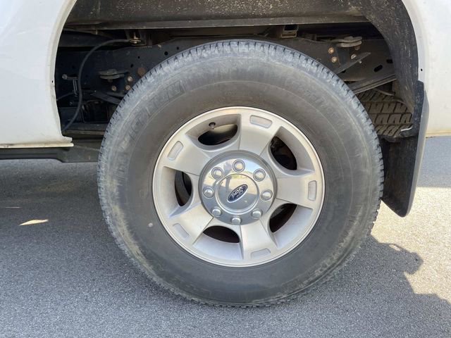 Used 2016 Ford F250 XLT w/ XLT Interior Package image 8