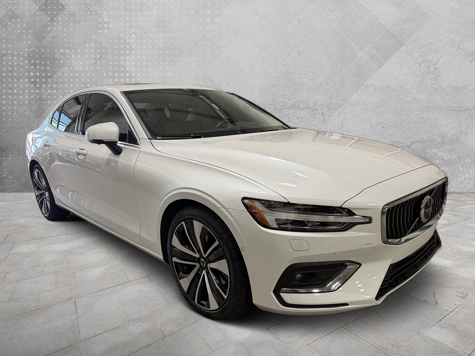 Used 2023 Volvo S60 B5 Ultimate w/ Climate Package image 1