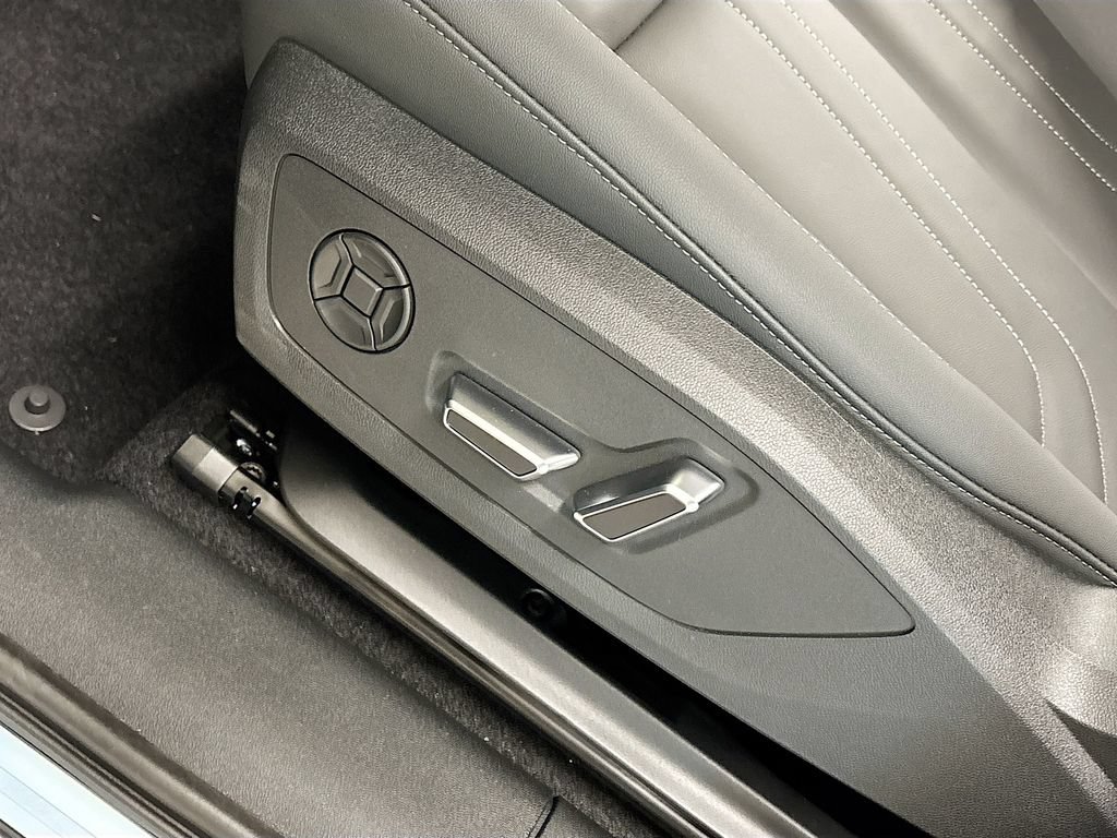 New 2026 Audi Q3 quattro 2.0T AWD/4WD image 23