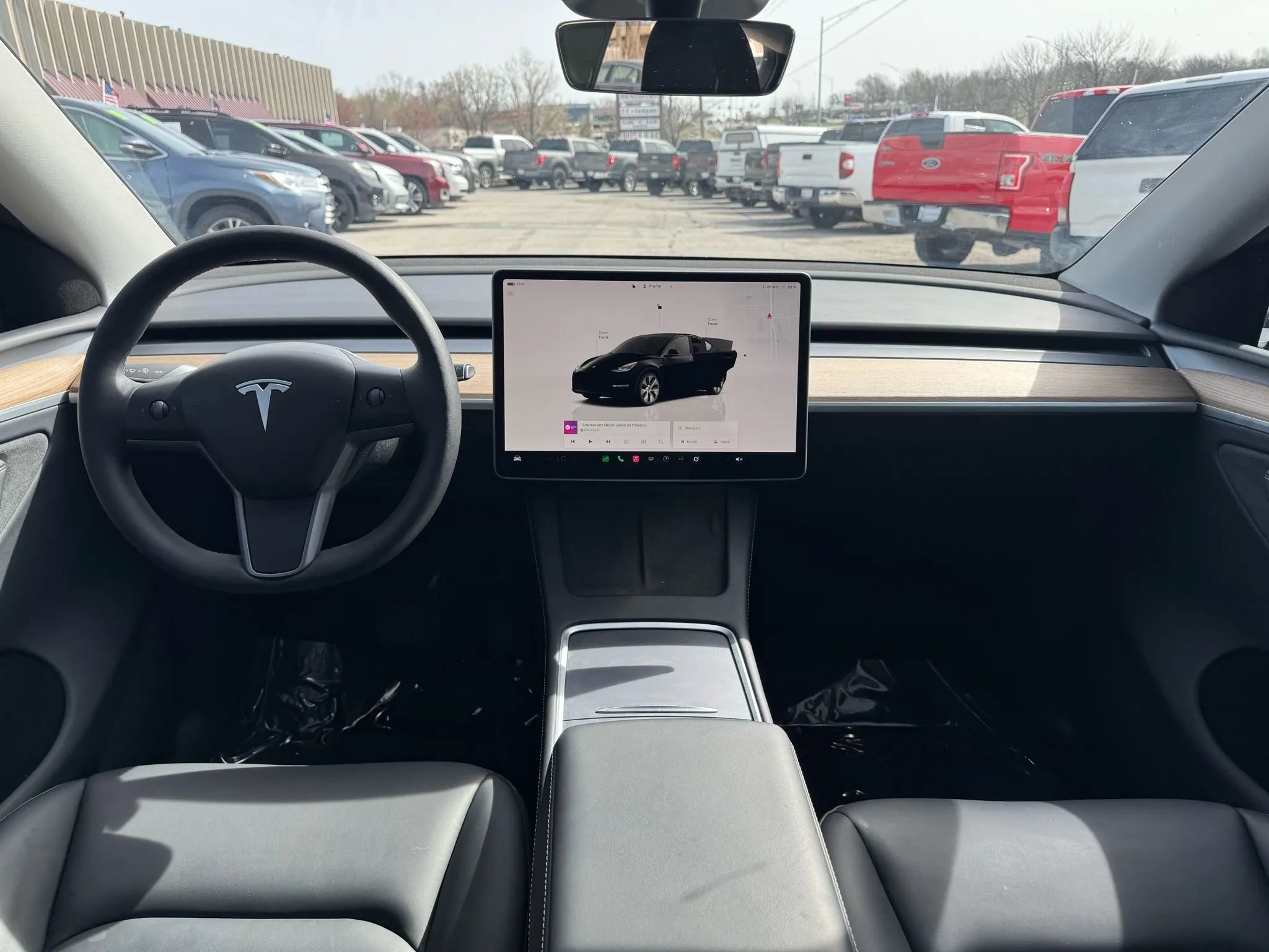 Used 2024 Tesla Model Y Long Range image 11