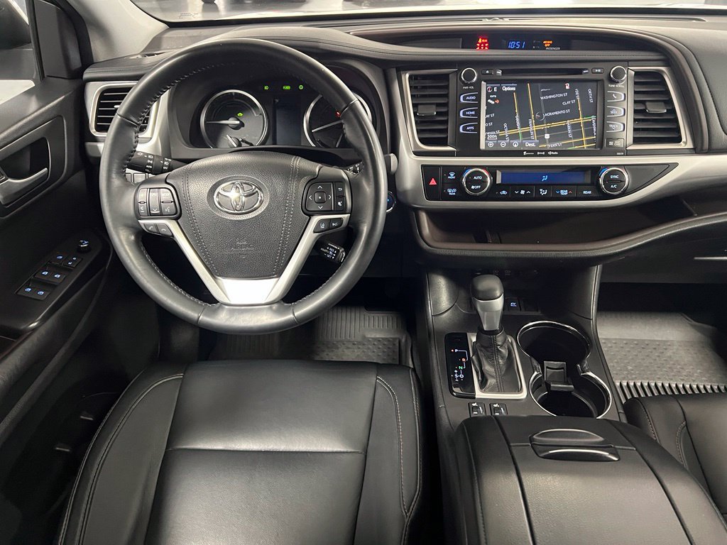 Certified 2017 Toyota Highlander XLE AWD/4WD image 34