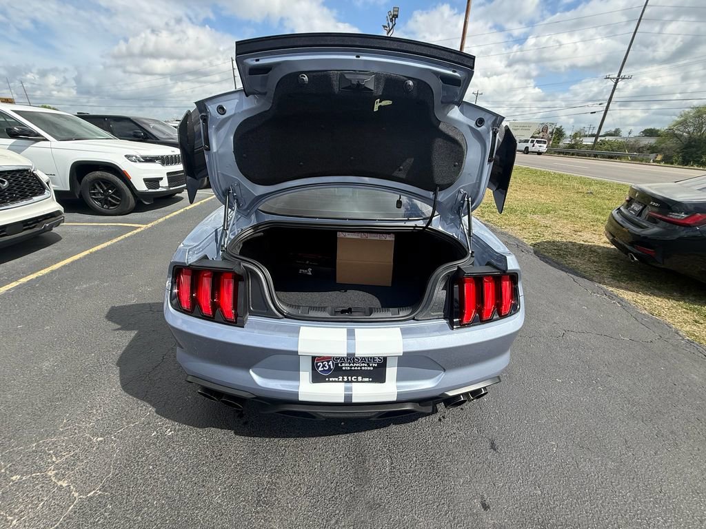Used 2022 Ford Mustang Shelby GT500 w/ Carbon Fiber Track Pack image 5