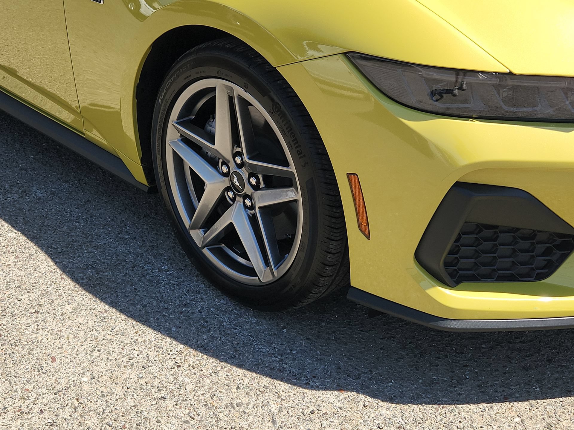 Used 2025 Ford Mustang GT RWD image 18