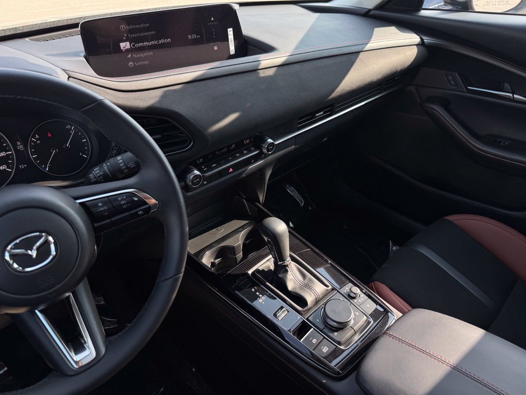 Certified 2025 MAZDA CX-30 Carbon AWD/4WD image 22