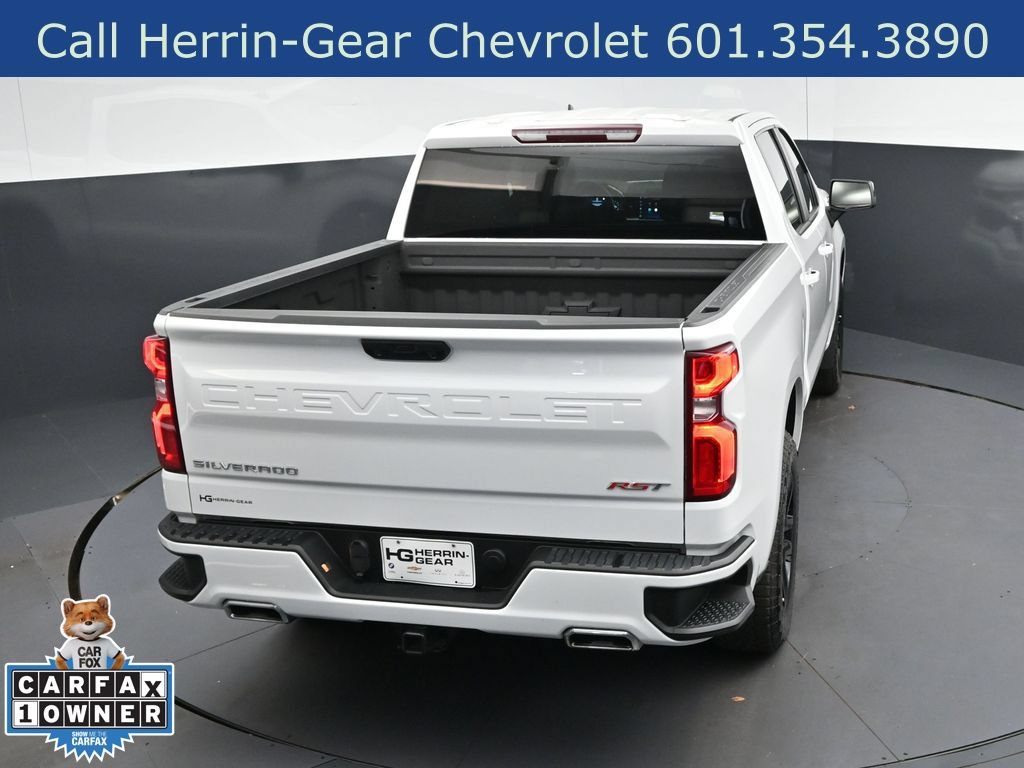 Used 2023 Chevrolet Silverado 1500 RST AWD/4WD image 28