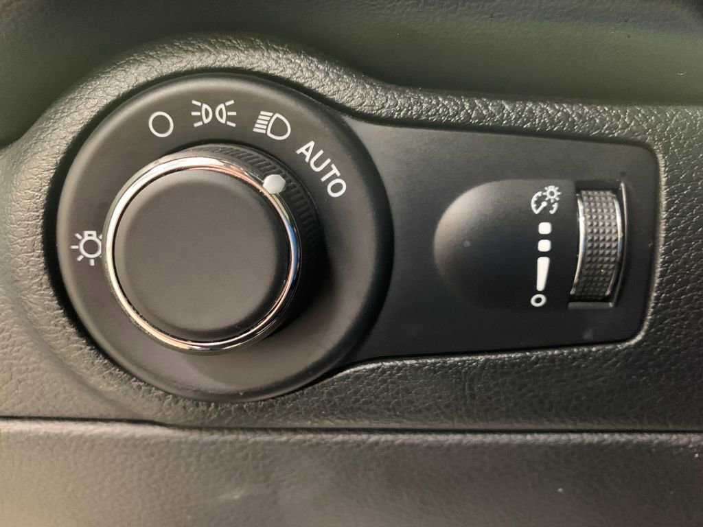 Used 2024 Dodge Durango GT image 27