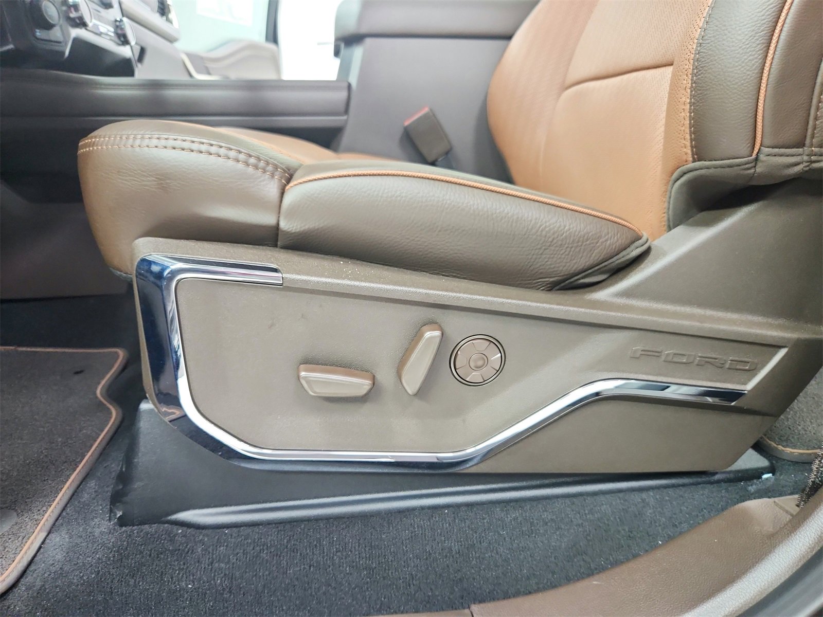 New 2025 Ford F250 King Ranch image 23