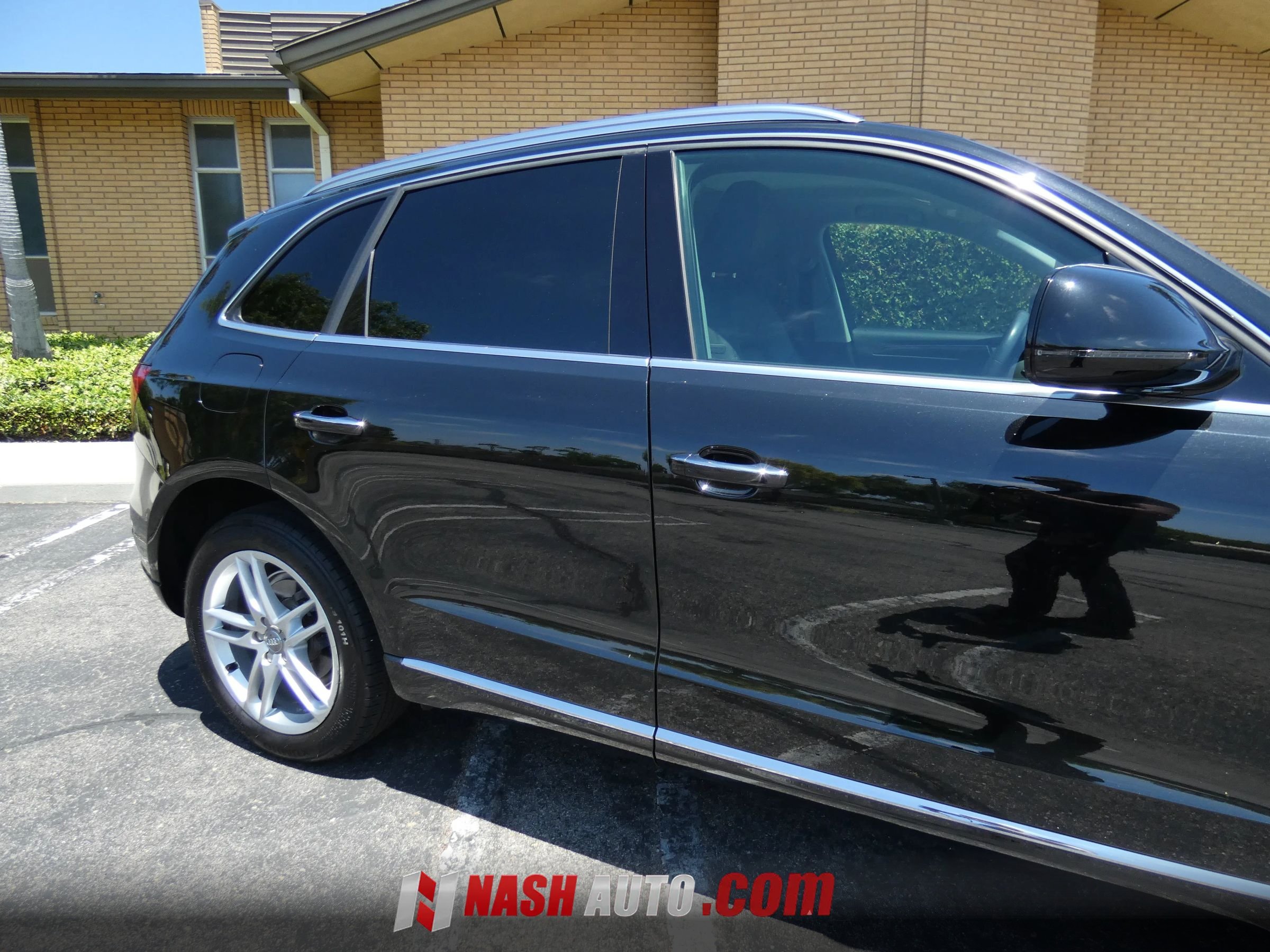 Used 2016 Audi Q5 2.0T Premium Plus w/ Technology Package AWD/4WD image 6