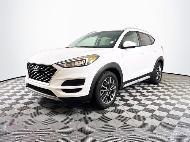 Used 2019 Hyundai Tucson SEL image 2