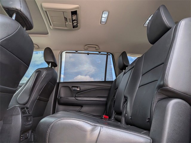Used 2018 Honda Pilot Touring image 27