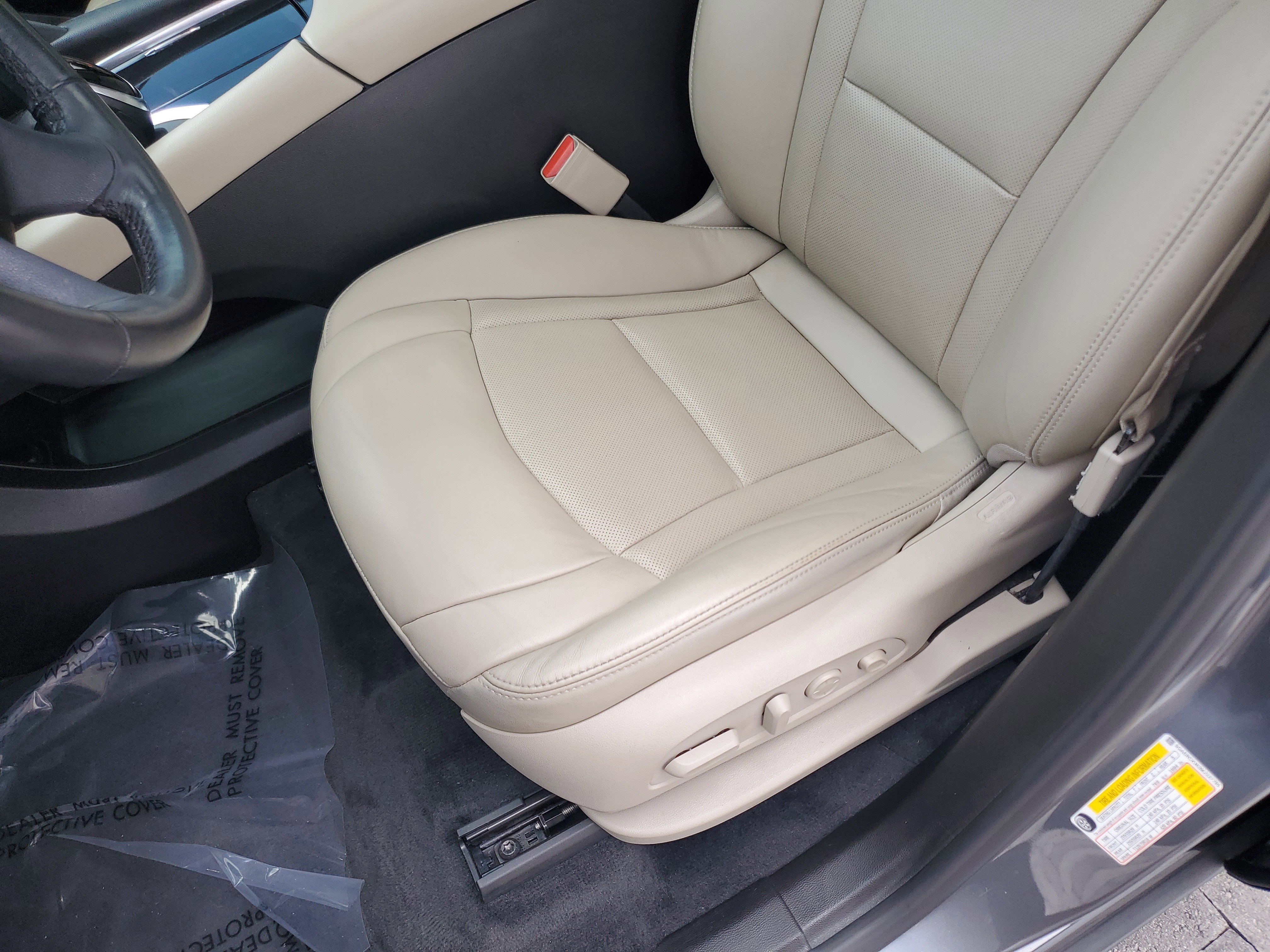 Used 2021 Buick Enclave Premium w/ Sun and Sites Package image 20