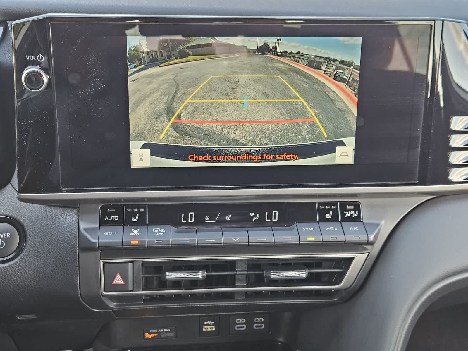 Used 2025 Toyota Camry XSE FWD image 16