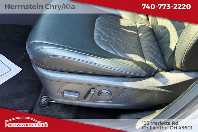 Used 2024 Kia Sportage X-Line AWD/4WD image 12