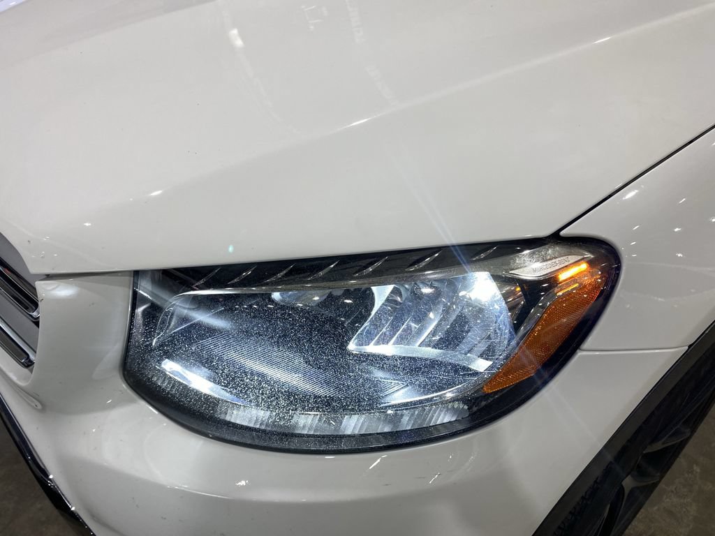 Certified 2018 Mercedes-Benz GLC 300 image 20