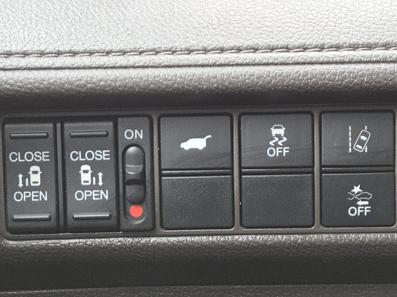 Used 2018 Honda Odyssey EX-L image 31