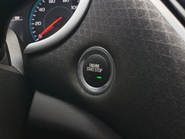 Used 2022 Chevrolet Malibu LT image 24