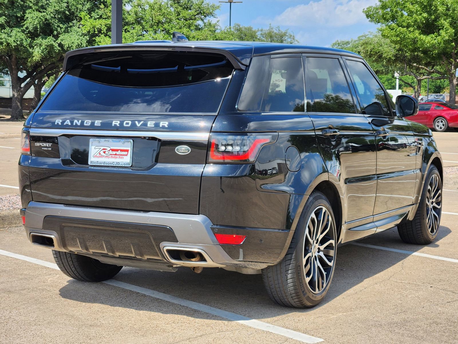 Used 2020 Land Rover Range Rover Sport HSE AWD/4WD image 6