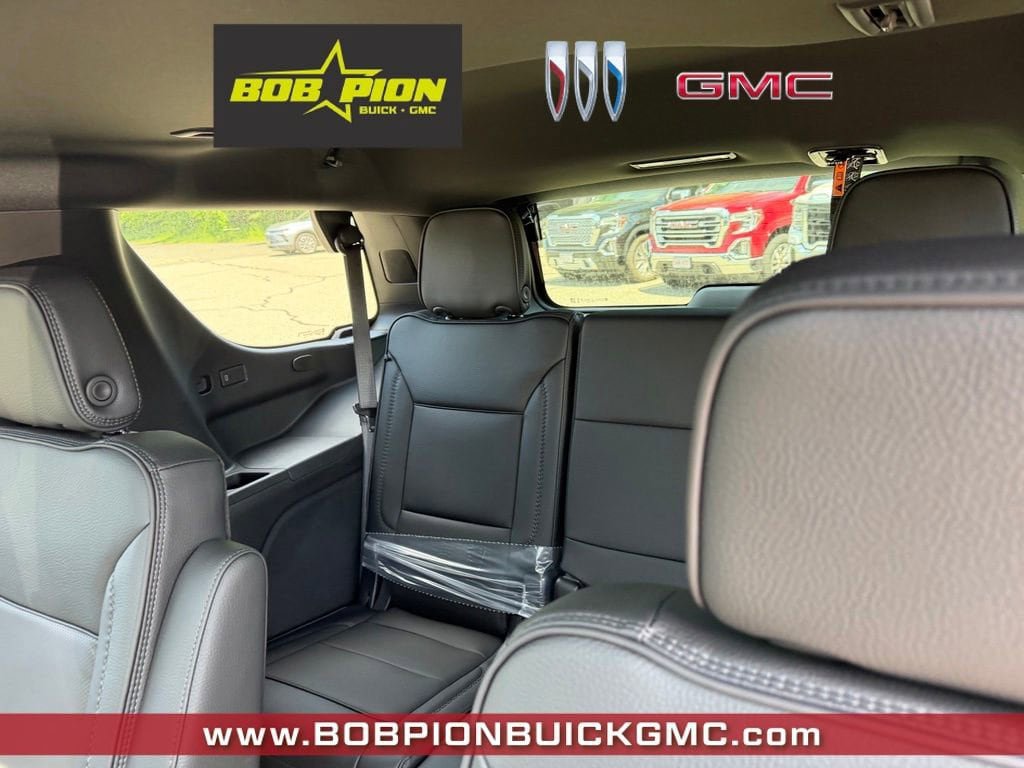 New 2026 GMC Yukon Denali w/ Denali Reserve Package AWD/4WD image 6