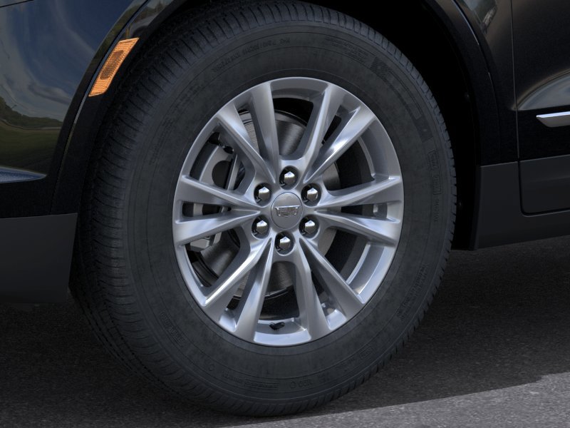 New 2026 Cadillac XT5 Luxury w/ LPO, Floor Liner Package AWD/4WD image 54