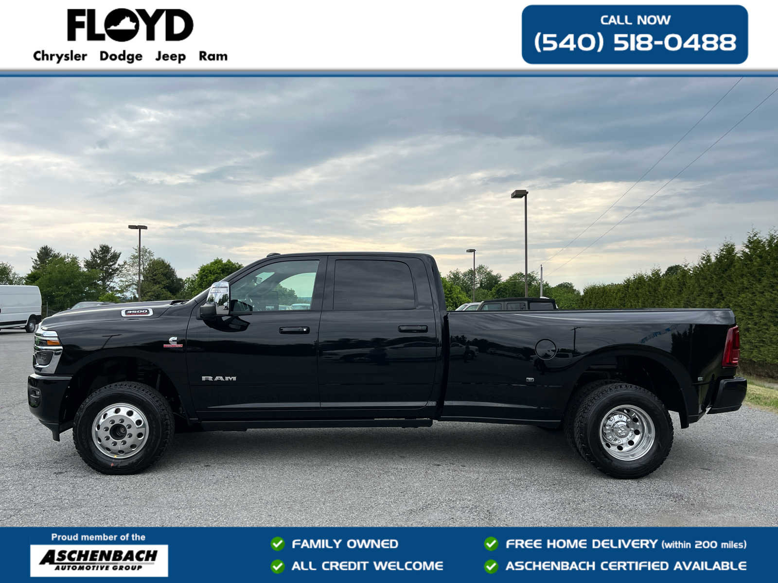 New 2026 RAM 3500 Laramie AWD/4WD image 6