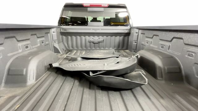 Used 2023 Chevrolet Silverado 1500 LT Trail Boss w/ LT Trail Boss Premium Package AWD/4WD image 14