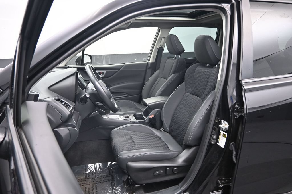 Used 2022 Subaru Forester Premium AWD/4WD image 23