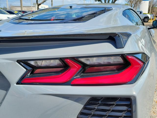 Certified 2025 Chevrolet Corvette Stingray Preferred Cpe w/ Stealth Interior Trim Package image 15