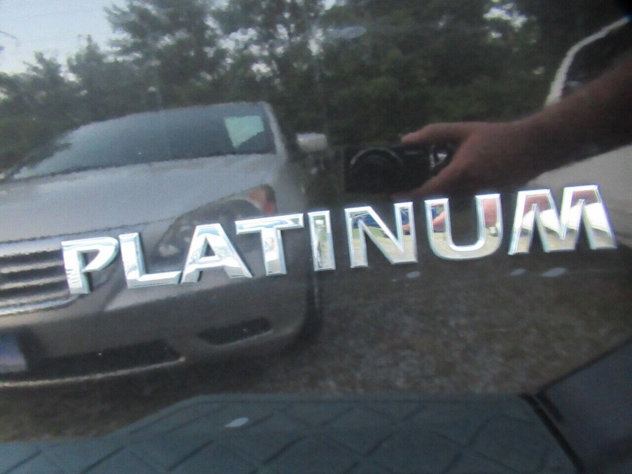 Used 2012 Nissan Armada Platinum image 14