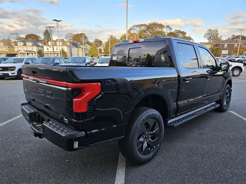 New 2025 Ford F150 Lightning Lariat image 5