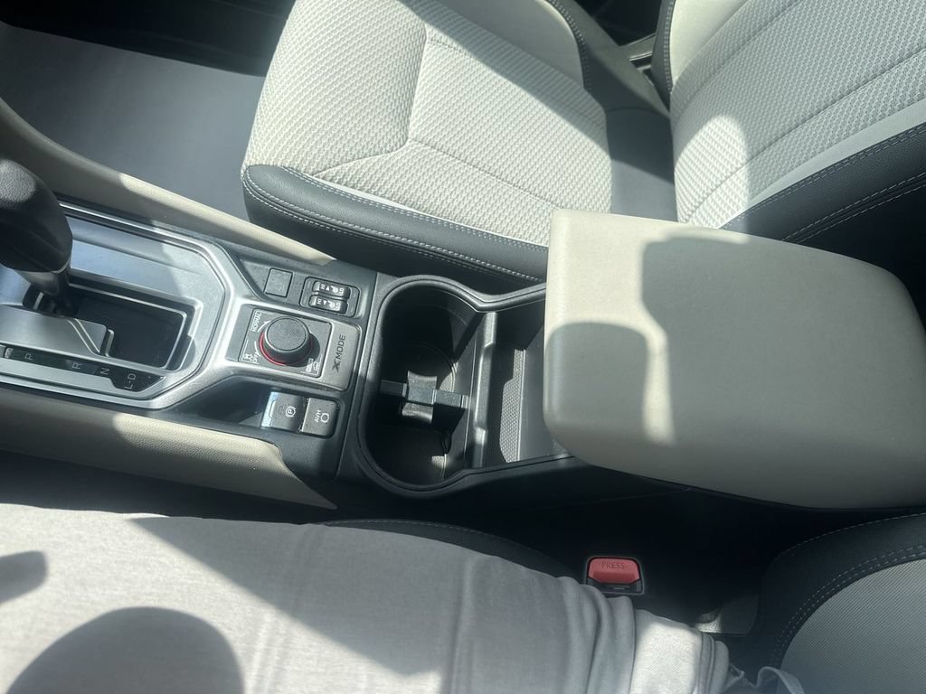 Used 2020 Subaru Forester Premium AWD/4WD image 27