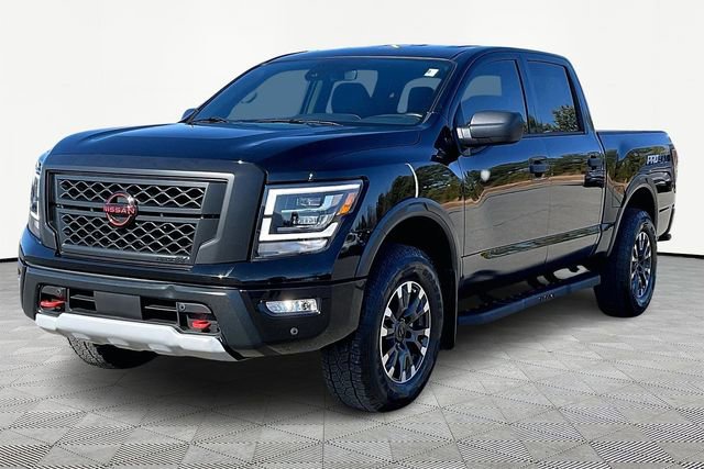 Used 2024 Nissan Titan PRO-4X w/ Pro-4x Utility Package image 3