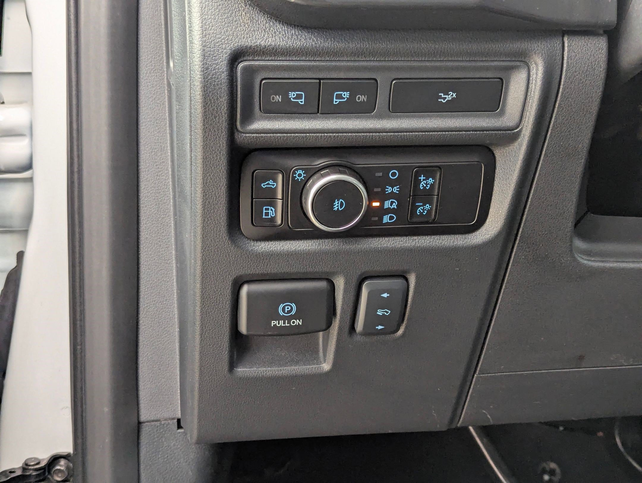 Certified 2023 Ford F150 XLT w/ Equipment Group 302A High image 19